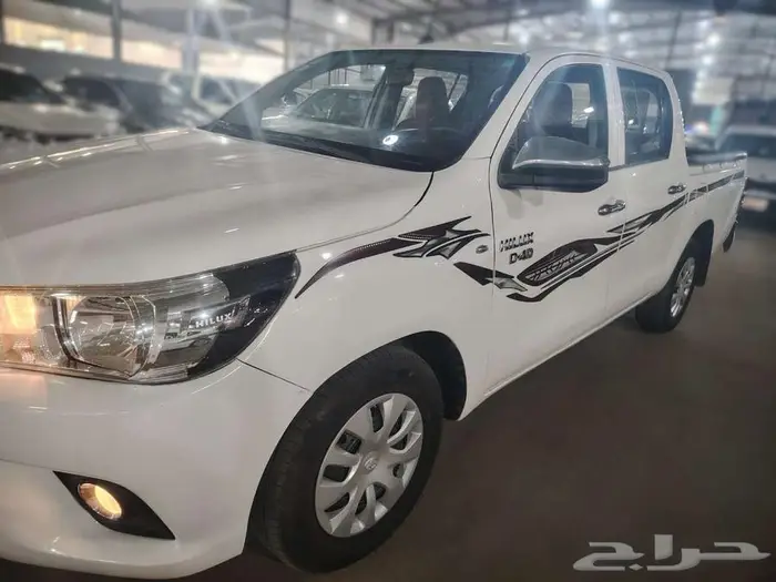 تويوتا هايلوكس غمارتين ديزل 2020 1