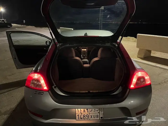 فولفو C30 قمة النظافة ممشى قليل جدا 6