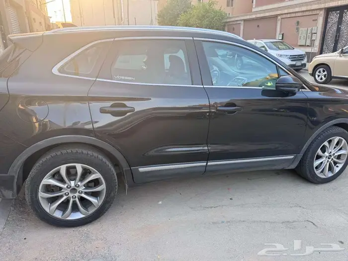 لينكون mkc 2015 1