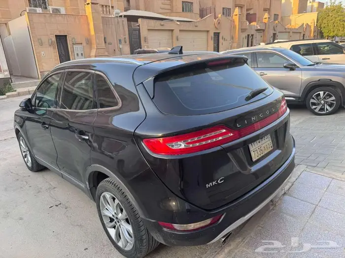 لينكون mkc 2015 4