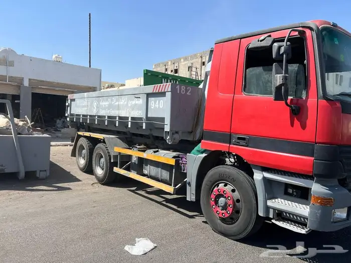 حاويات بلديه للايجار داخل ينبع والمدينه 20 يارده 0