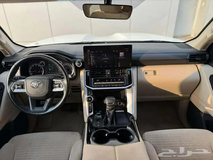 تويوتا لاند كروزر GRX3 2023 2