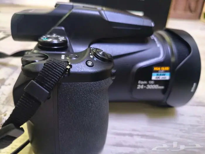 كاميرا نيكون 1