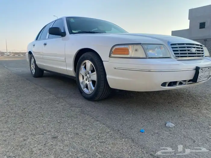 فورد نظيف جدا  2010 بدي ومحركات 1