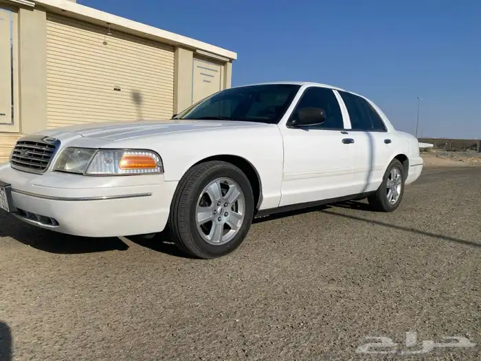 فورد نظيف جدا  2010 بدي ومحركات 0