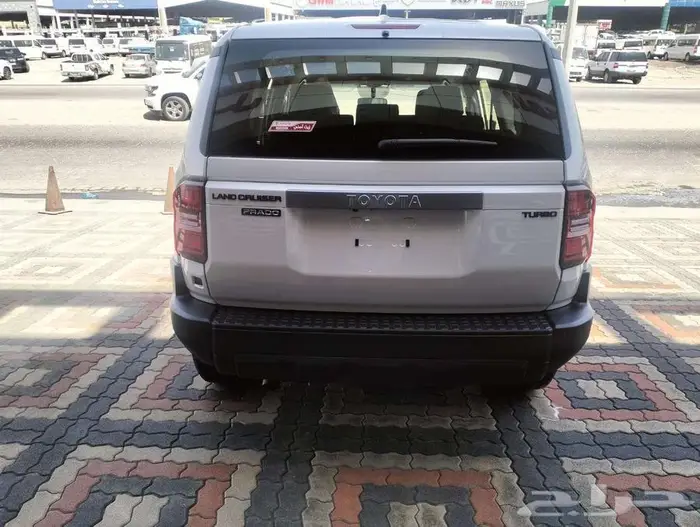 تويوتا برادو 2025 بنزين TXL-1 عبداللطيف جميل 9