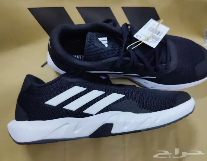 جزمه اديداس اصليه 2