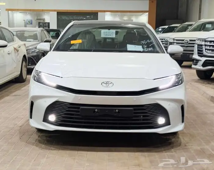 تويوتا كامري (E-EL ) هايبرد - 2025 - سعودي - بطاقة 1