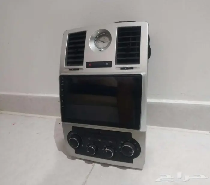 للبيع شاشة كرايسلر 2010 3
