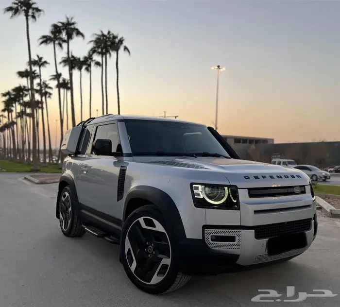 ديفندر 2021 مخزن بحالة الوكالة 90 4