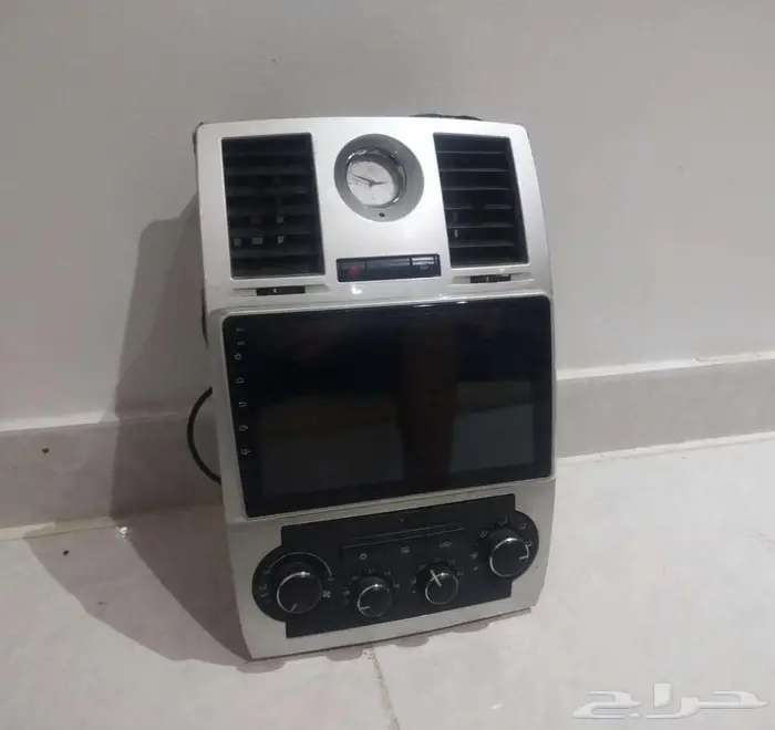 للبيع شاشة كرايسلر 2010 0
