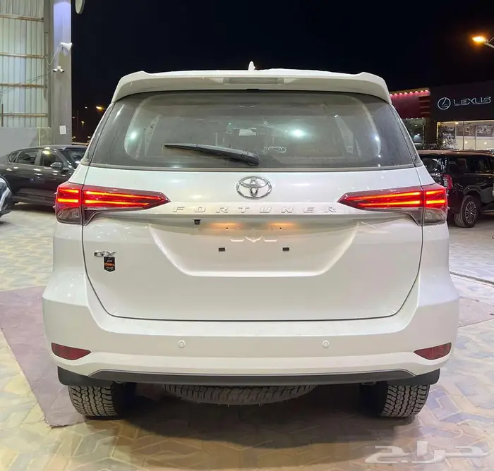 تويوتا فورتشنر GX2 بدون دبل بنزين 2025 اقل سعر اقساط او كاش 1