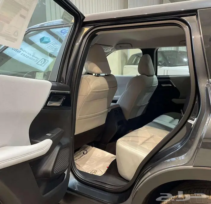 اوتلاندر ستاندر 7 و 5 راكب بدون دبل جميع الالون 2025 اقساط 10