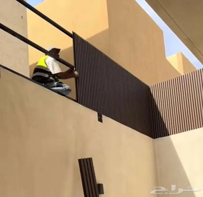 اعمال ترميم دهان ومعجون ديكورات 0