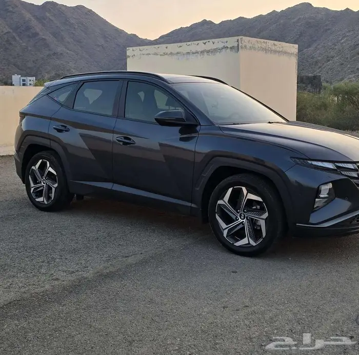 هيونداي-توسان 2023 4