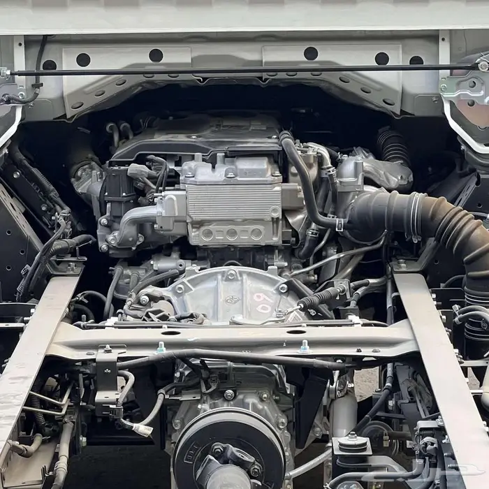 ايسوزو ديانا 4 طن شاص طويل وشاص قصير ديزل قير عادي 2025 8