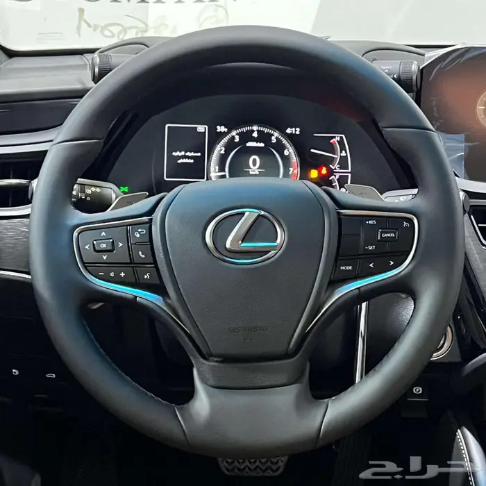 لكزس ES250 بنزين تماتيك سعودي 2025 عرض خاص 10