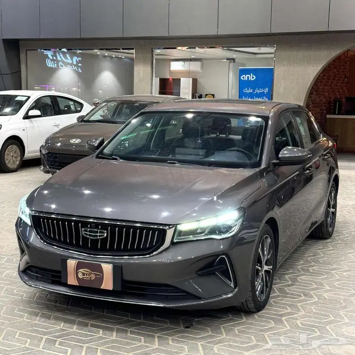 جيلي امجراند فل كامل لون رمادي 2023 7