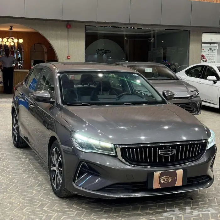 جيلي امجراند فل كامل لون رمادي 2023 2