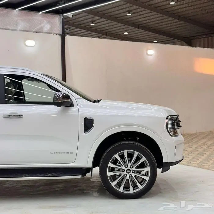 فورد ايفرست ليمتيد 2025 توكيلات الجزيرة 1