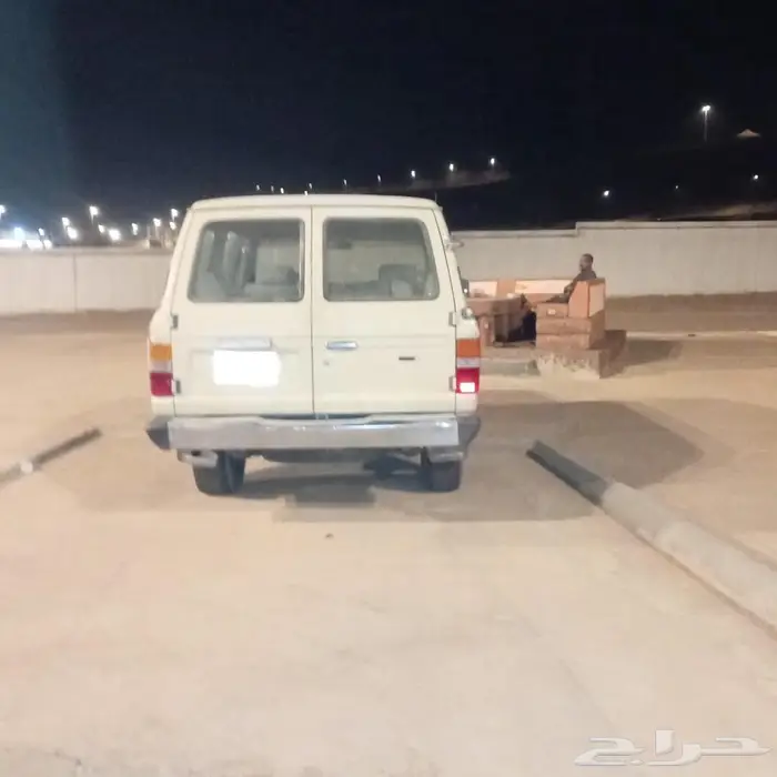 لاند كروزر 1983 2