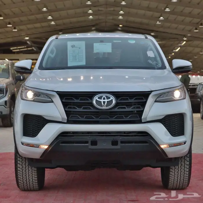 تويوتا فورشنر 2025 بنزين دبل وبدون (اقساط جميع البنوك) 5