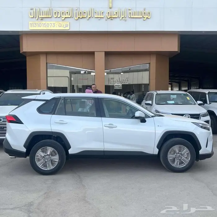 تويوتا راف فور نص فل XLE هايبرد 2025 كاش واقساط 2