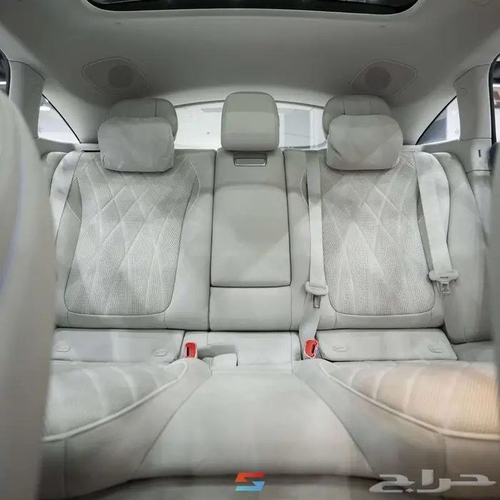 مرسيدس EQS 580 اديشن وان موديل 2023 28