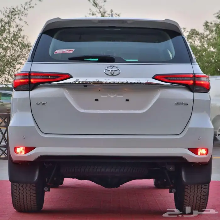 فورتشنر VX2 رادار و بدون رادار 2.8 ديزل 2024 سعودي 5