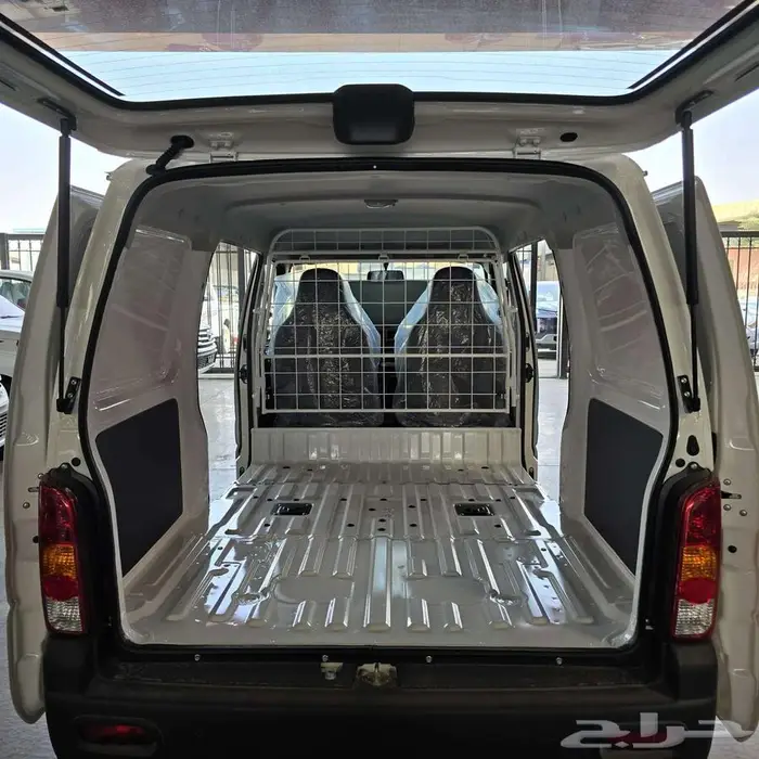 سوزوكي ايكو فان بضاعة قير عادي بنزين موديل 2026 5