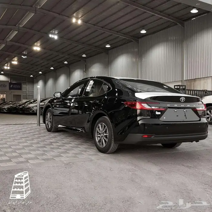 تويوتا كامري ستاندر ملوح اصفار 2025 وارد عبد اللطيف 19