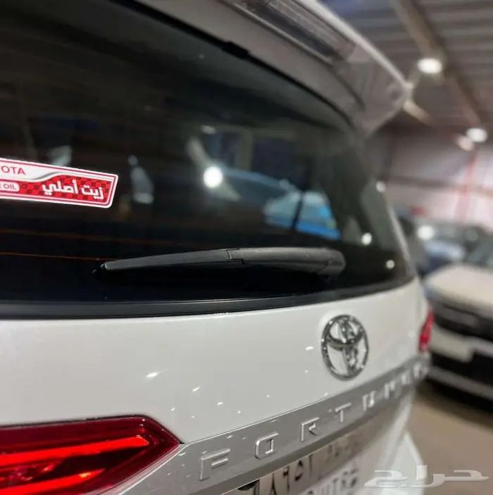 تويوتا فورتشنر موديل 2024 دبل 4 سلندر عداد 30 الف فقط 6