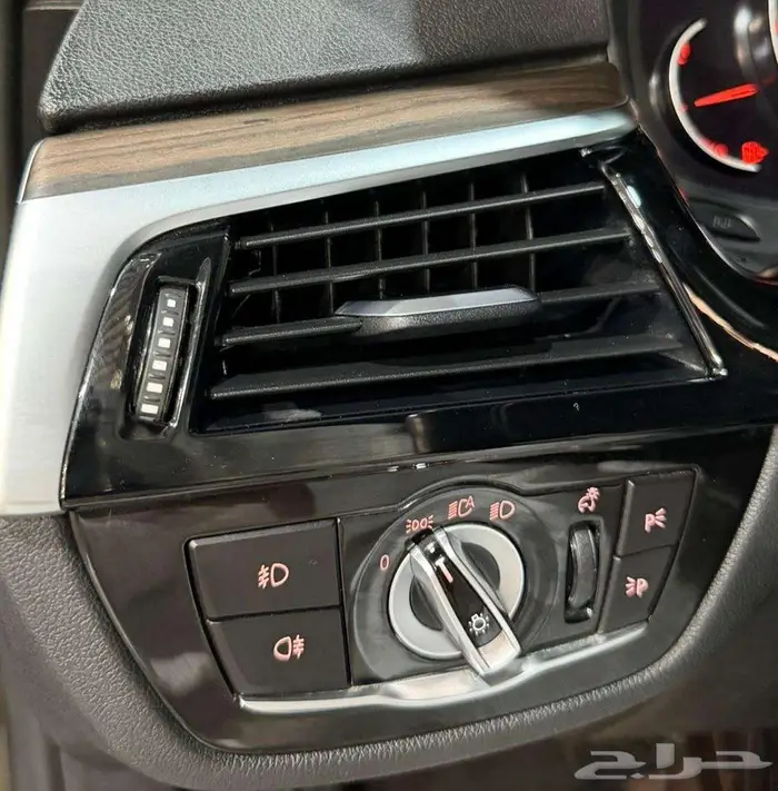 للبيع BMW-i520 الفئه الخامسه 2020 سعودي 37
