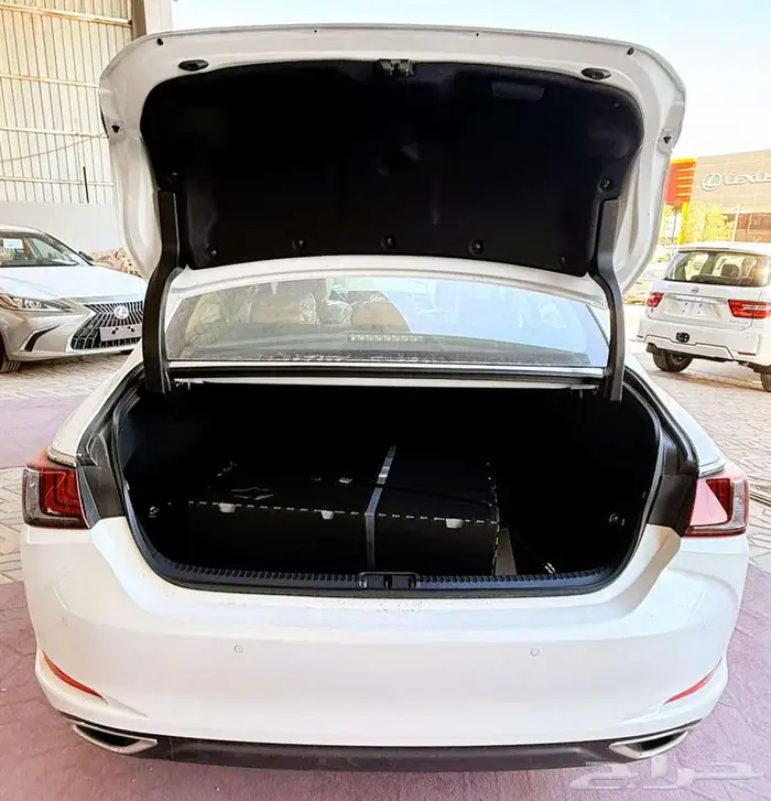 لكزس ES350 CC بريمي 2025 اقل سعر اقساط او كاش 3