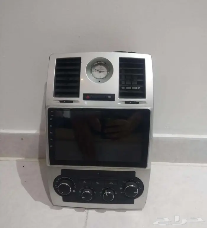 للبيع شاشة كرايسلر 2010 2