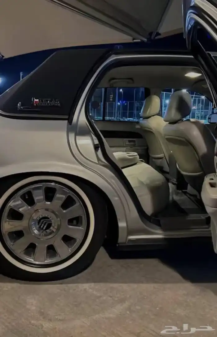 فورد ماركيز فئه نادره 87