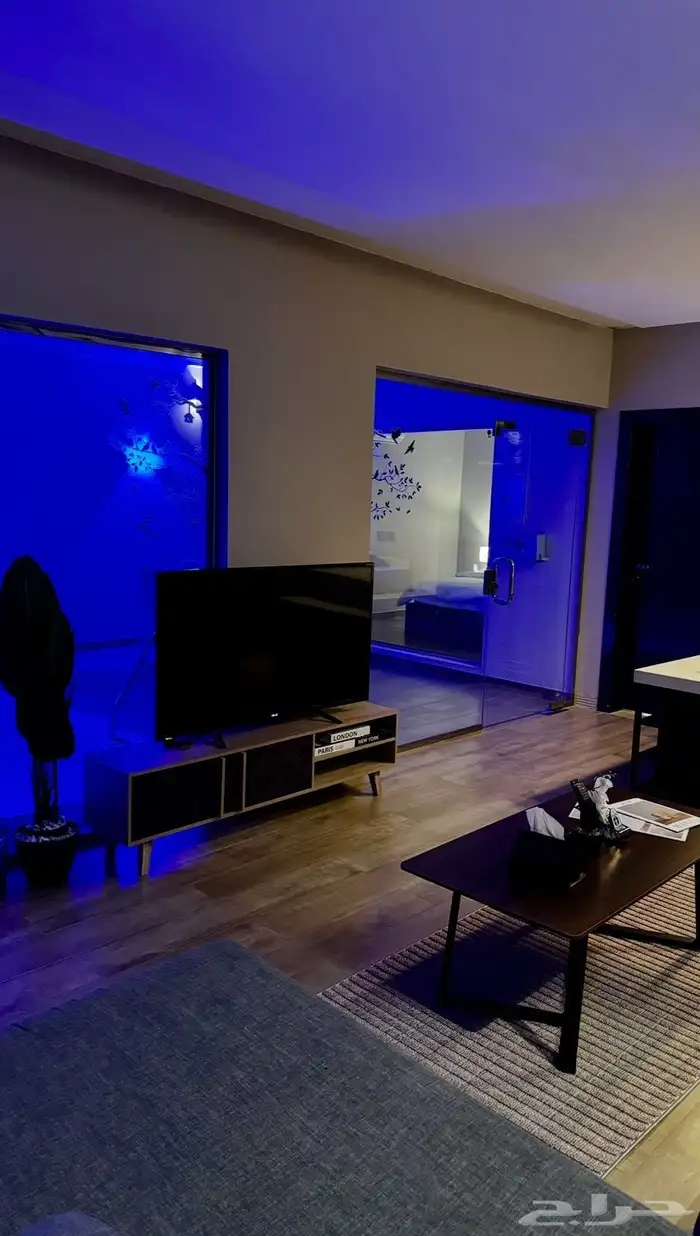 شاليهات للايجار نظام غرفه صاله مطبخ مسبح دوره مياه حوش 3