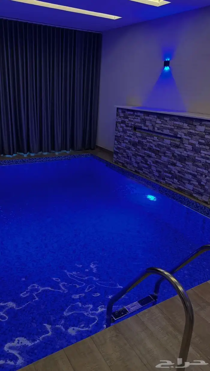 شاليهات للايجار نظام غرفه صاله مطبخ مسبح دوره مياه حوش 4