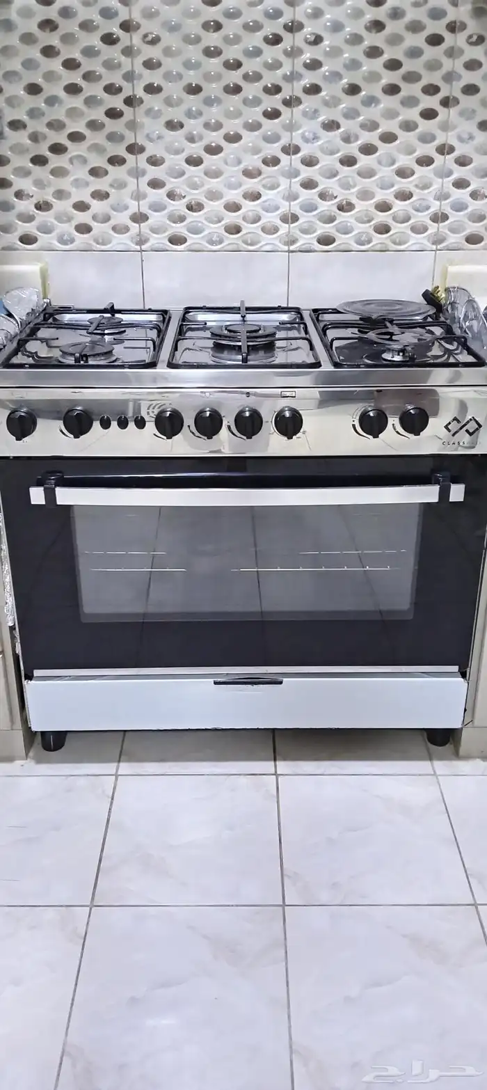 اثاث (فرن ومجفف ملابس وفريزر وجلسه زاويه 3 في 3 وجلسه كامله) 0