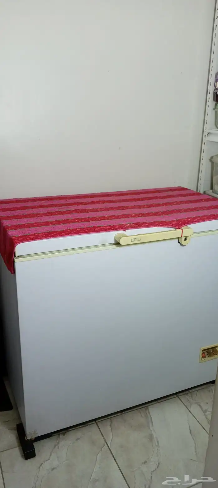 اثاث (فرن ومجفف ملابس وفريزر وجلسه زاويه 3 في 3 وجلسه كامله) 1