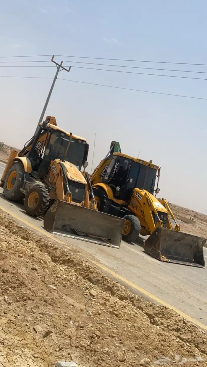 شيول حفار جي سي بي للابجار داخل الرياض 4