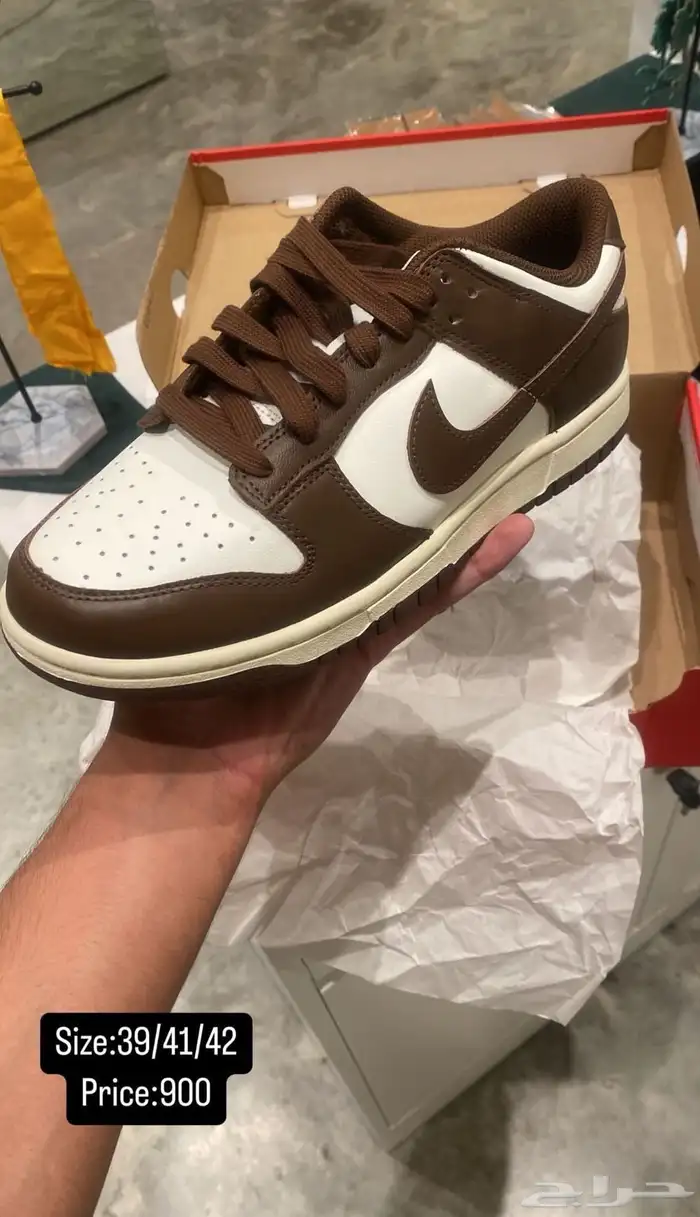 جزمة نايك اصلي و جديدة للبيع المقاسات المتوفرة في الصورة 0