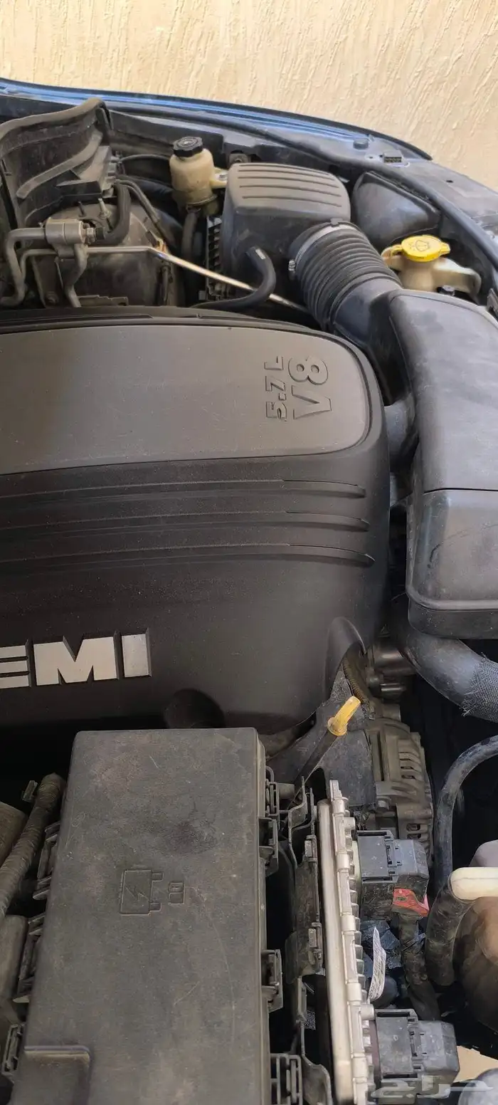 دودج دورانجو ليمتد V8 9