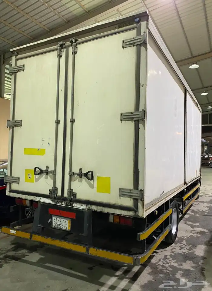 ايسوزو لوري حافظة 13طن 2020 6