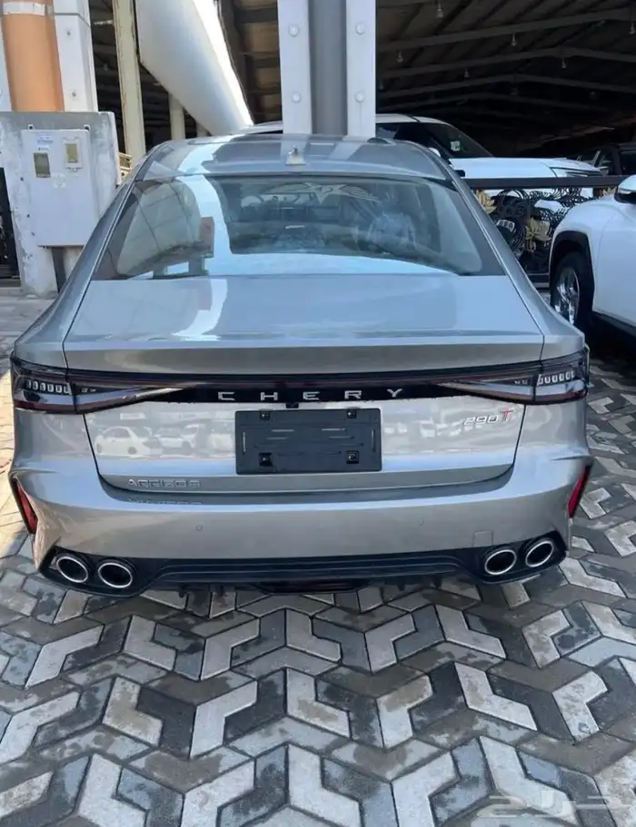 شيري اريزو 8 موديل 2025 كمفورت ولاكجري 42