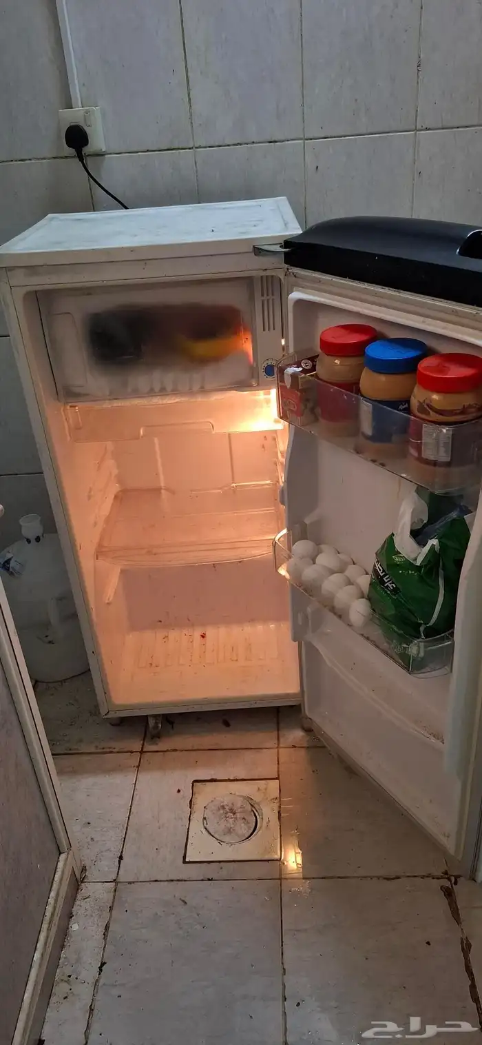 ثلاجة السعر 400 ريال 1