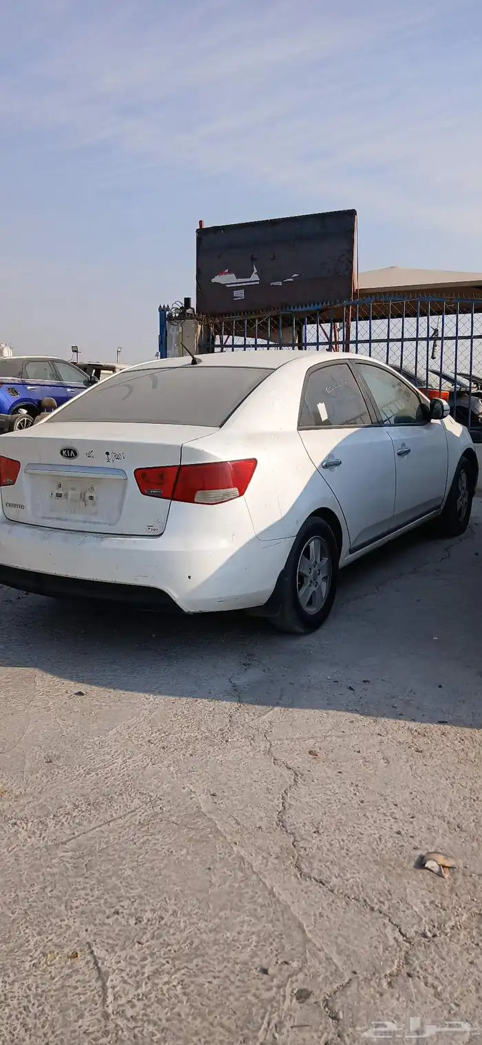 كيا سيراتو 2012 تشليح قطع غيار فقط 1