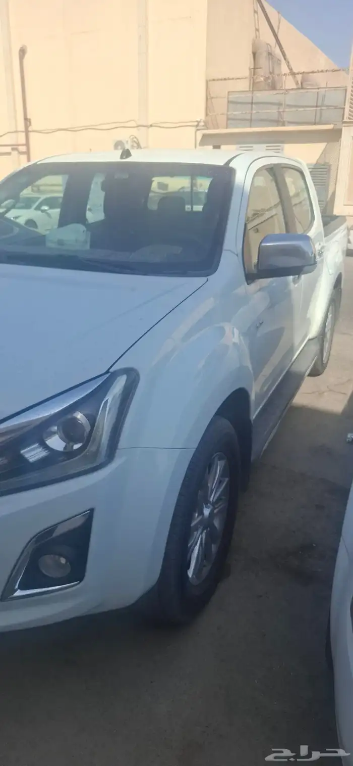 ايسوزو ديماكس 6