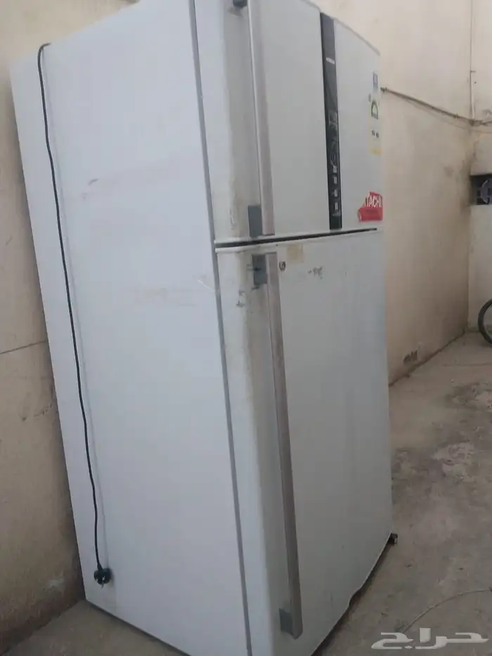 ثلاجة هيتاشي بحالة ممتازة وإستخدام بسيط 0