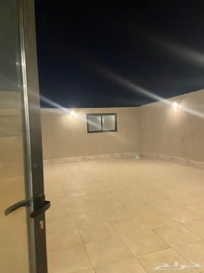 فيلا روف وشقق للبيع في ولي العهد 1 6